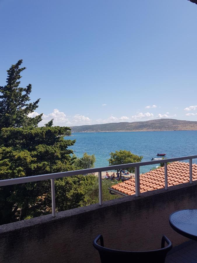 Bed And Breakfast Miramar Starigrad Paklenica Exterior foto